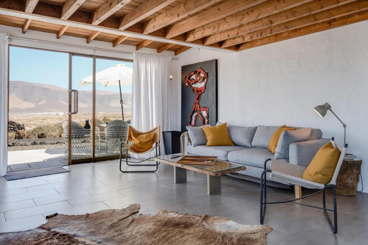 Villa El Loft Famara Exterior foto